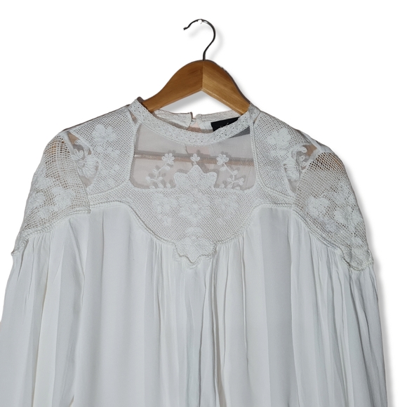 Size- L, Decjuba lace Pleated crochet blouse in white viscose. - Picture 8 of 8